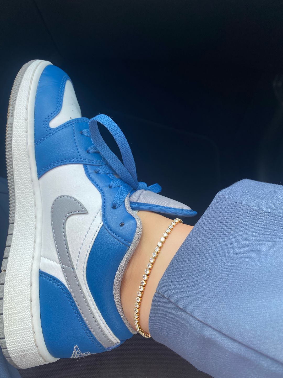 Customer photo review of Tennis Fußkette | 18K vergoldet