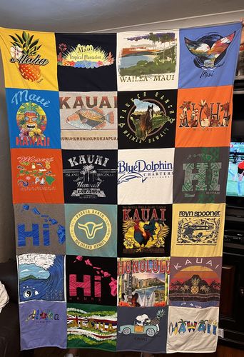 T-shirt quilt with hawaiian culture, beach activities themes by Morgan from IA