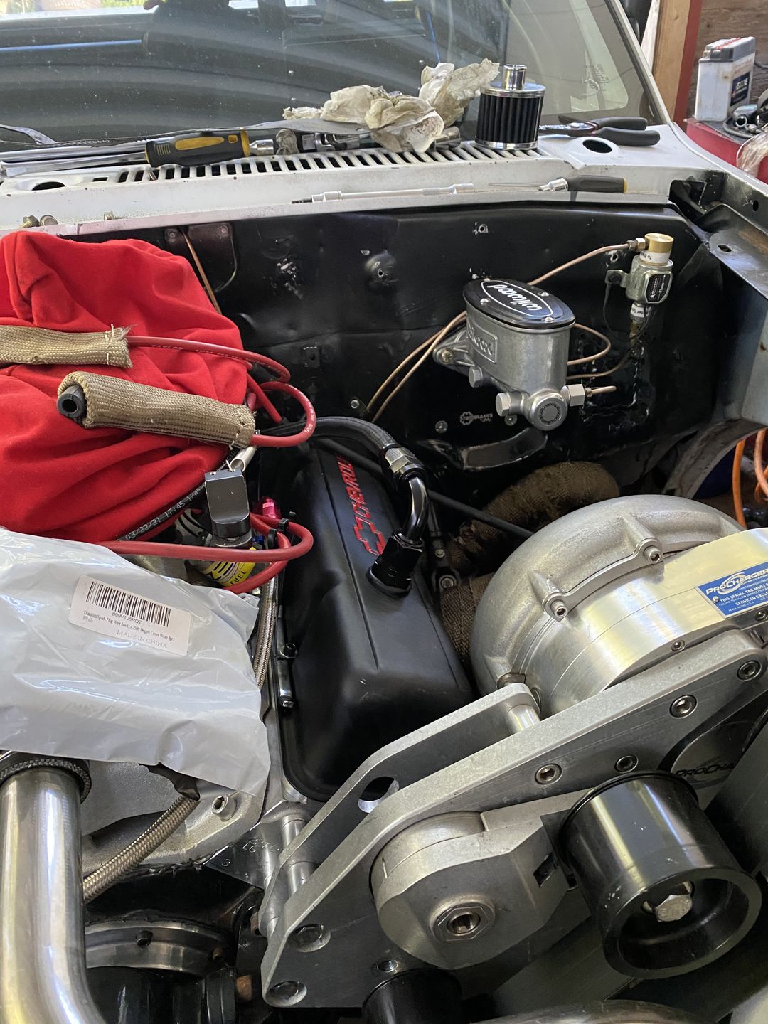 Customer photo review of SBC 10AN Valve Cover Adapter Fittings for Push-In Grommet (Pair) 34-00031