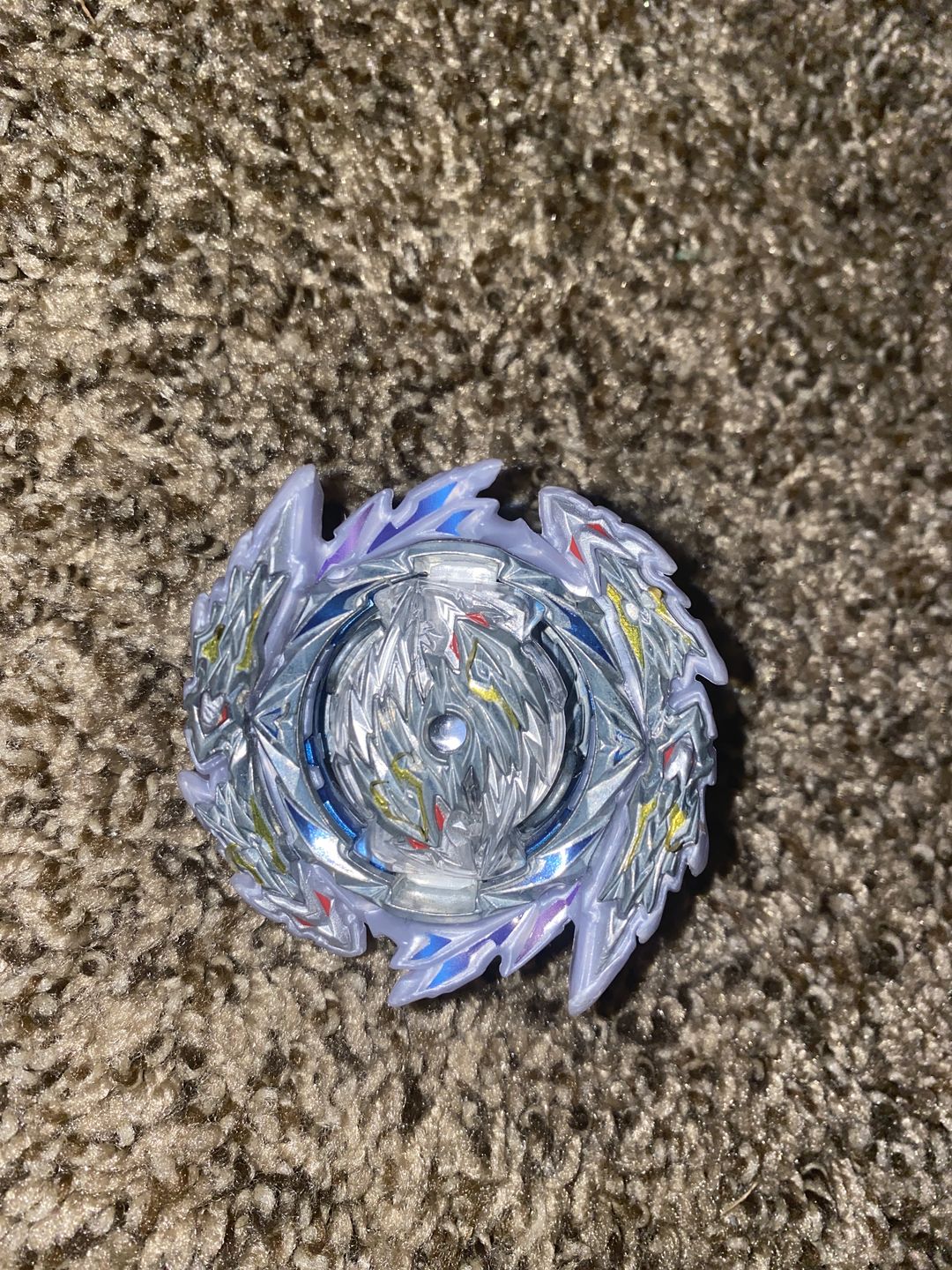 Customer photo review of TOMY Guilty Longinus Kr.MDs-2 / Luinor Burst DB Beyblade B-189