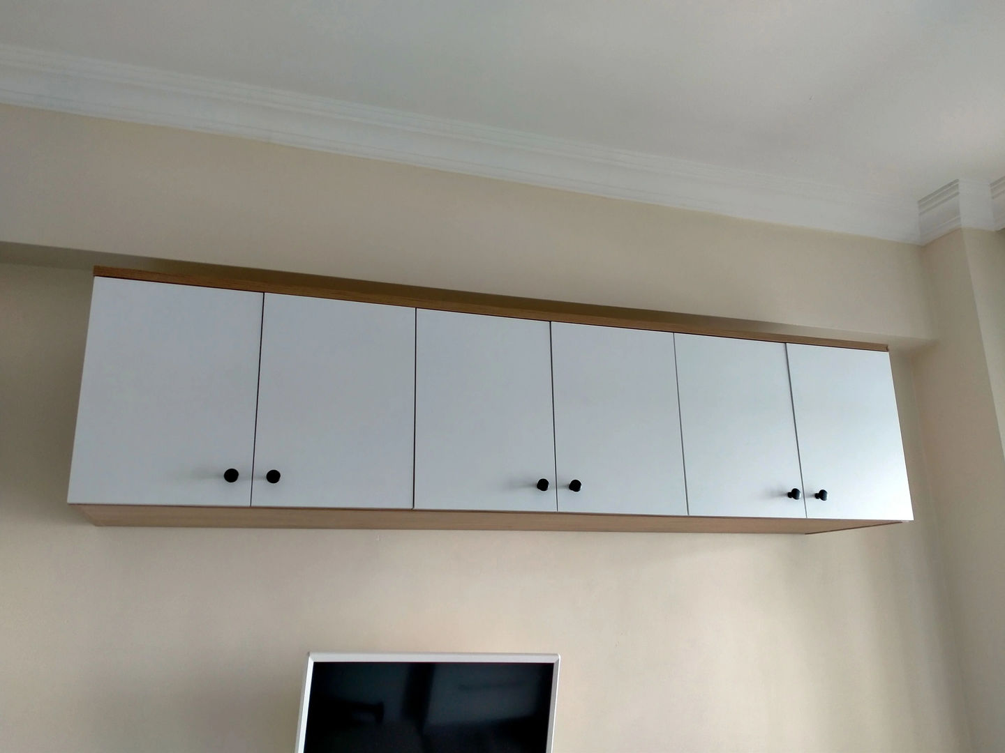 Customer photo review of Rani EA103 Portmanto Üst Modülü Çok Amaçlı Dolap Sepet Ceviz - Beyaz