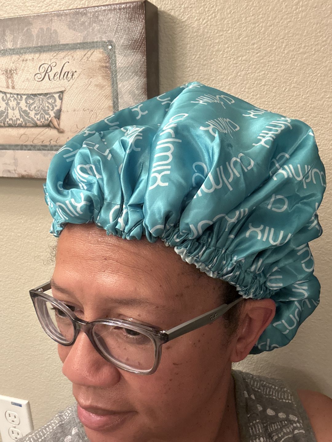 Customer photo review of CurlMix Satin Bonnet 2-in-1 Reversible with Adjustable Drawstring
