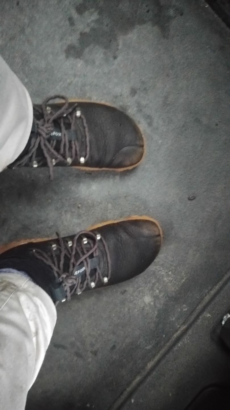 Customer photo review of Vivobarefoot Magna Forest ESC Womens Bracken