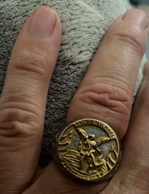 Customer photo review of Bague de l'Archange Protecteur