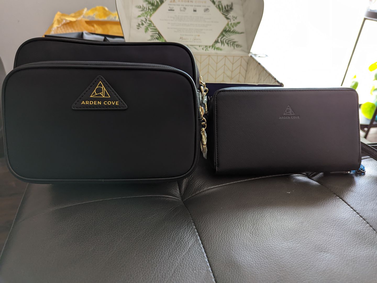 Customer photo review of Grande Marina Convertible Wallet and Belt Bag