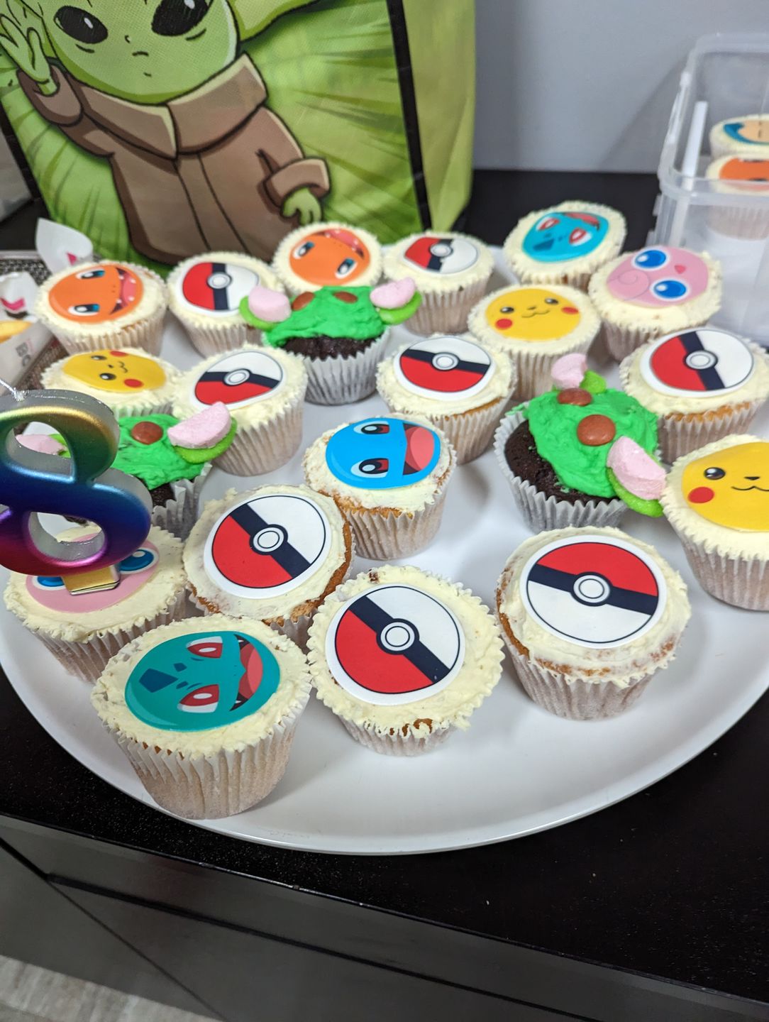 Customer photo review of Pokémon Poke Ball – Edible Icing Images