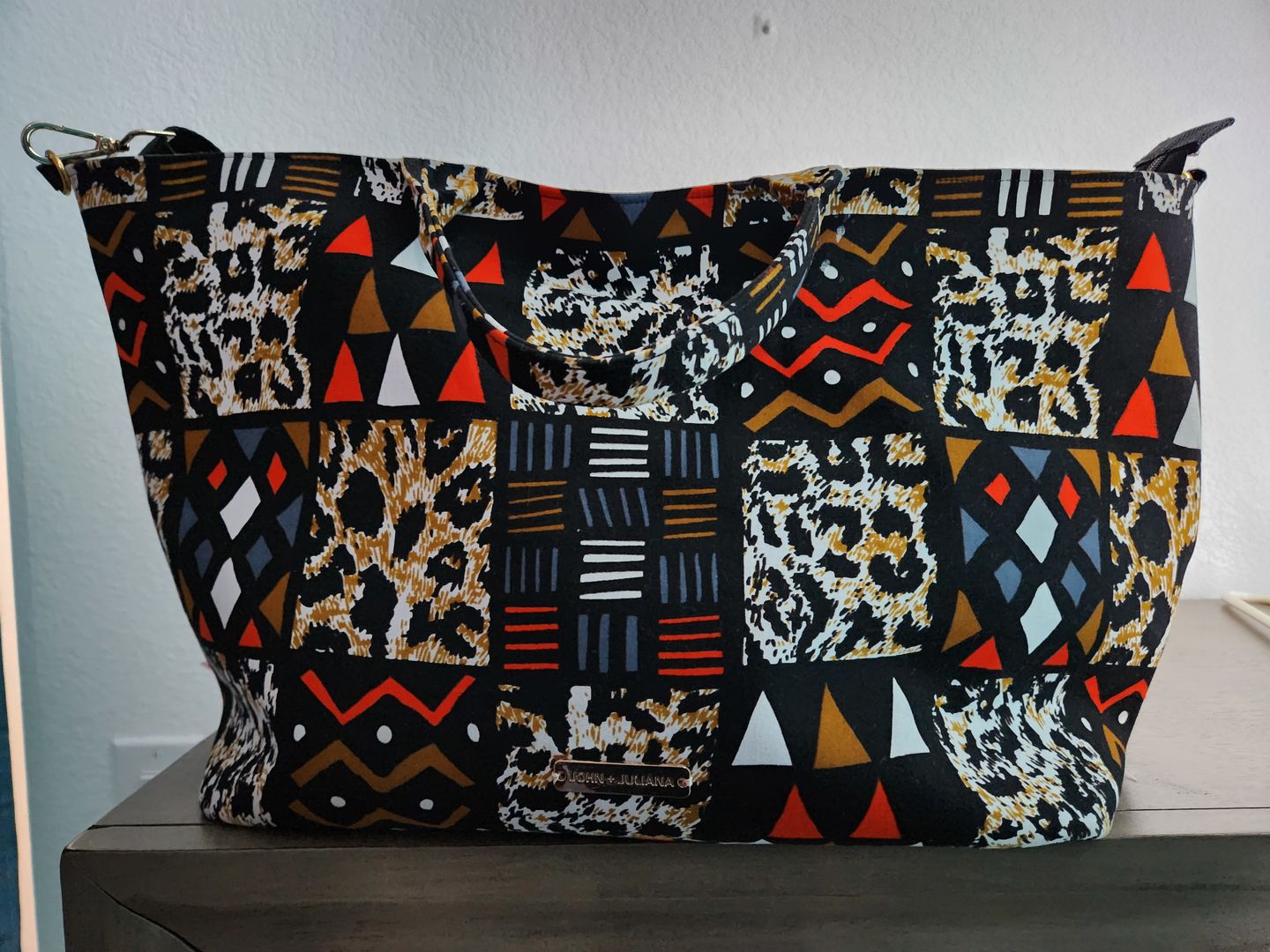 Customer photo review of Bo Weekend Tote