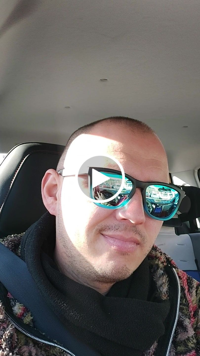 Customer video review of GEEZER BLUE MONDAY