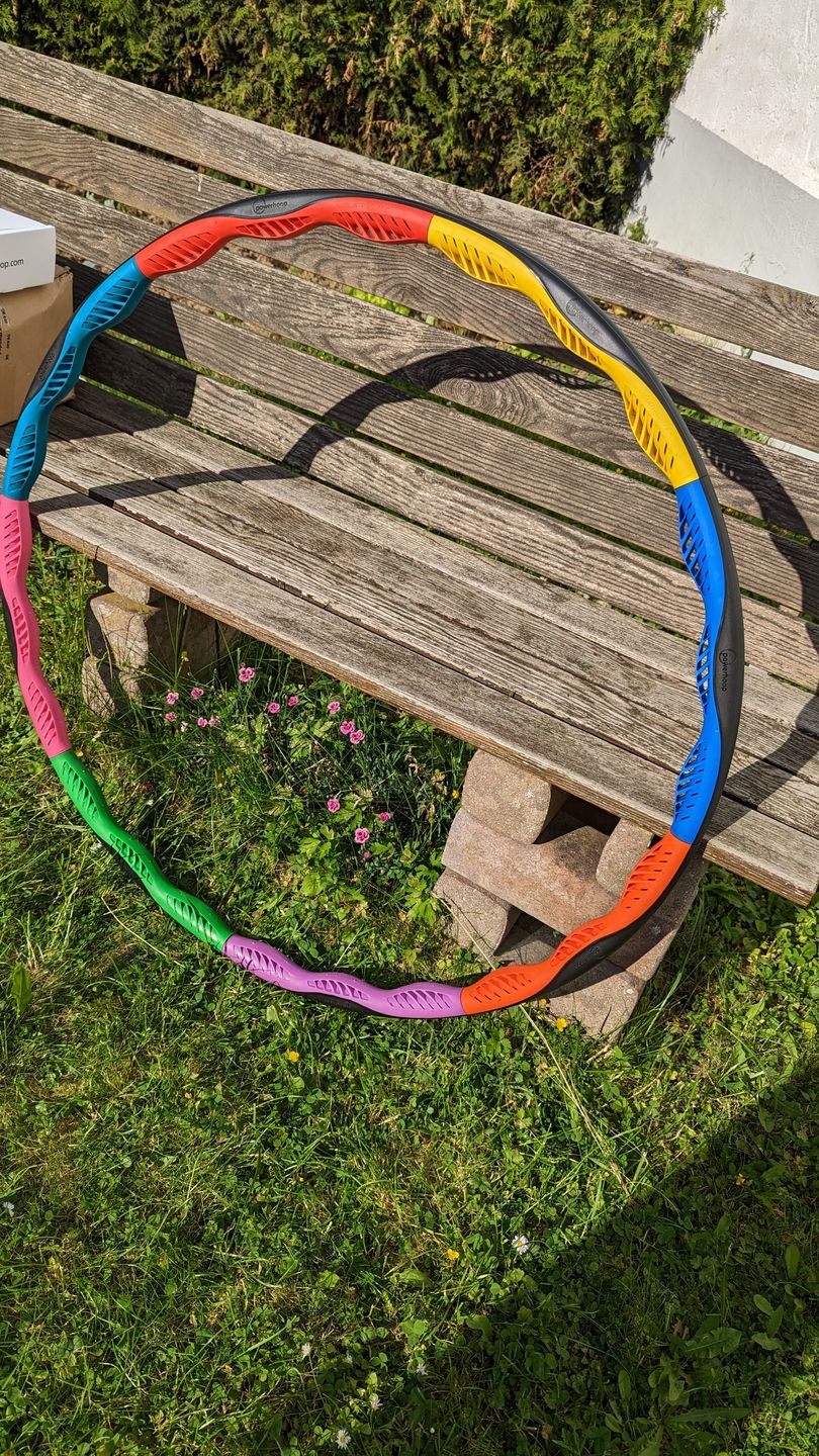 Customer photo review of Powerhoop Deluxe Weighted Hula Hoop 1.9kg