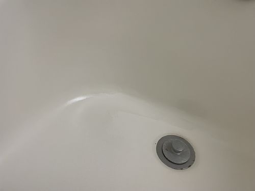 Geoffrey R. review of Level 2 Tub Repair Kit: Large Damage image 1 out of 1