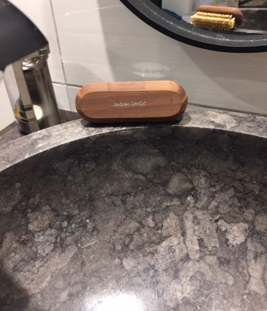Customer photo review of Brosse à ongles