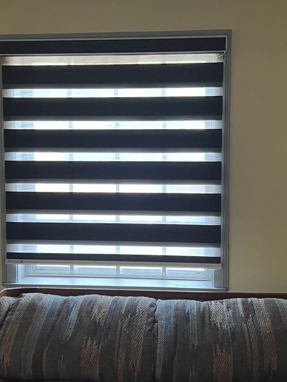 Customer photo review of SmartWings Motorized Zebra Shades 60% Blackout Translucent 75mm Eloise