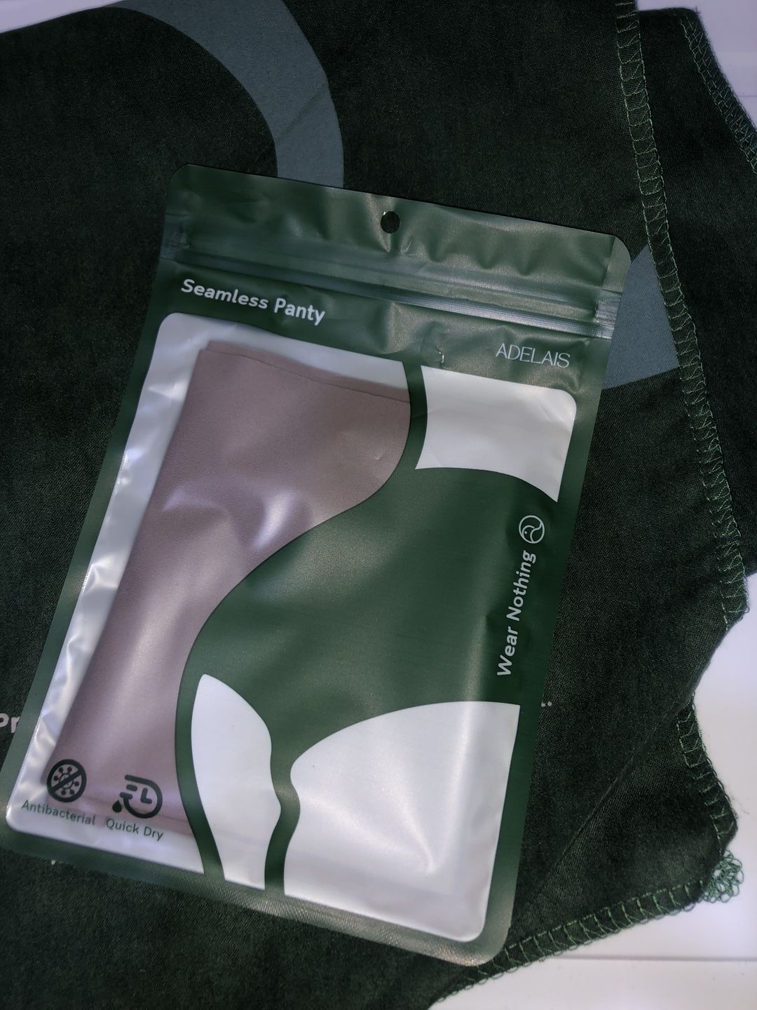 Customer photo review of [NEW-IN] Wear Nothing Seamless Antibacterial Panty