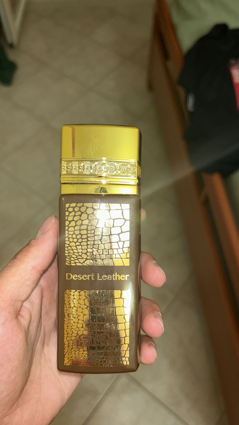 Customer photo review of NABEEL - DESERT LEATHER