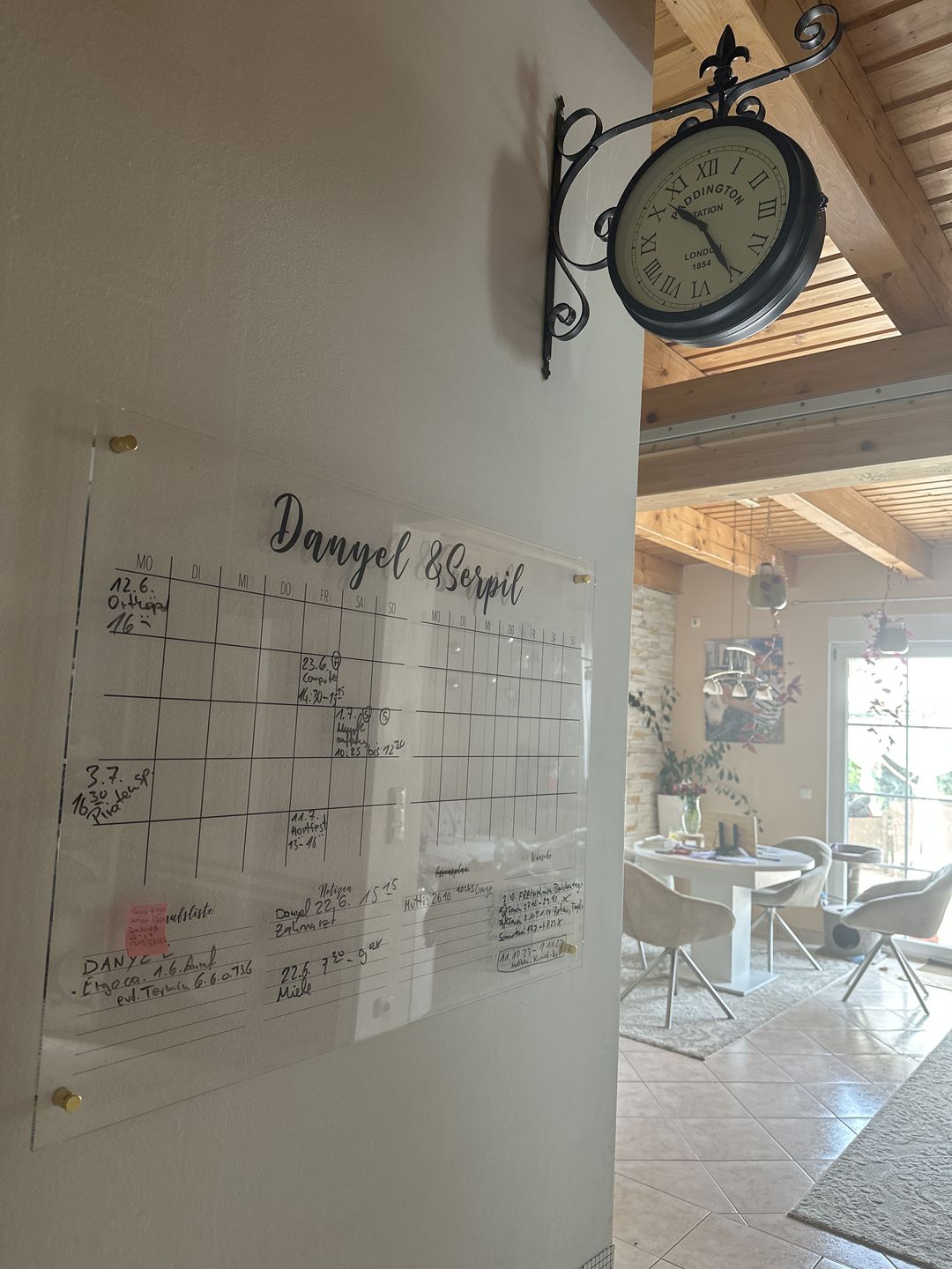 Customer photo review of 2 Monatskalender
