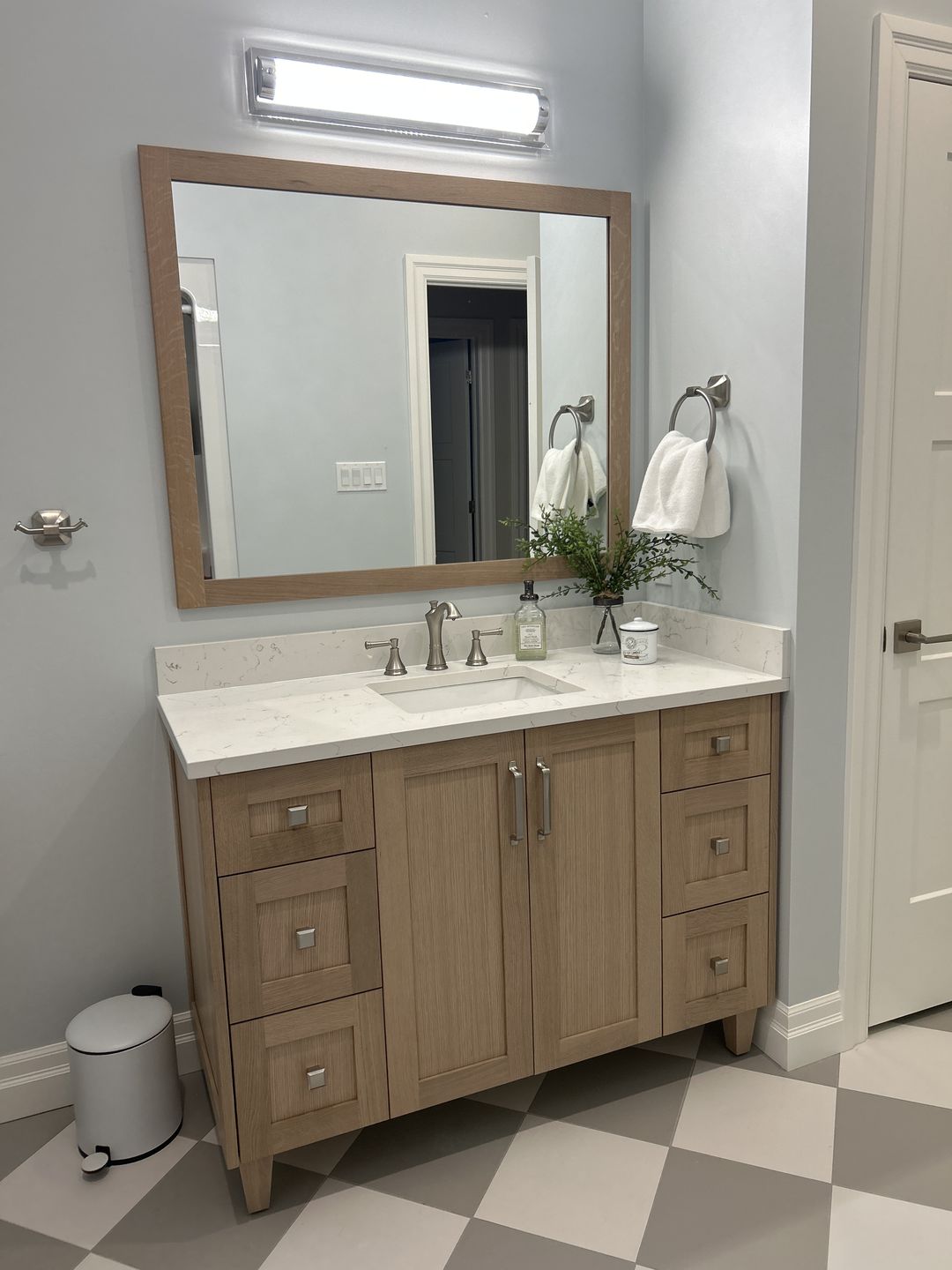 Customer photo review of White Oak Mirror 44"