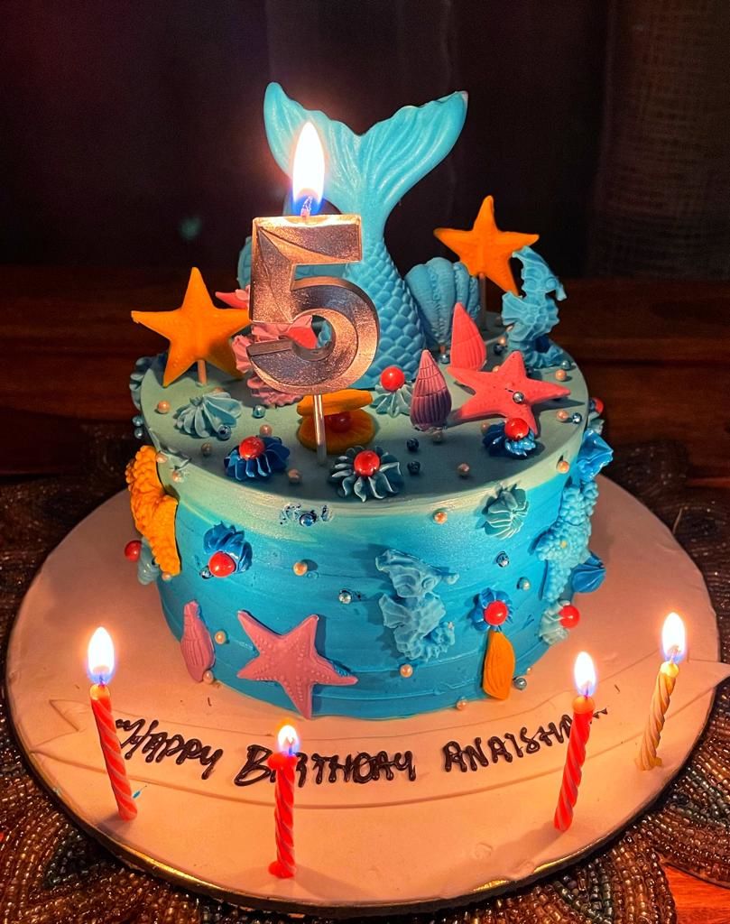 Customer photo review of Mermaid Life Cake