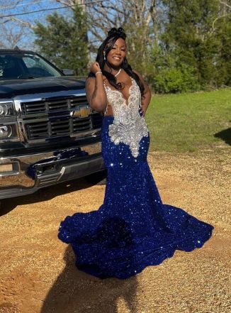 Customer photo review of Royal Blue Sequin on  Velvet