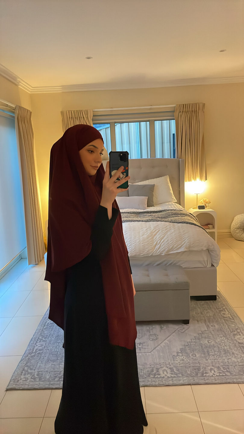 Customer photo review of Maroon Khimar