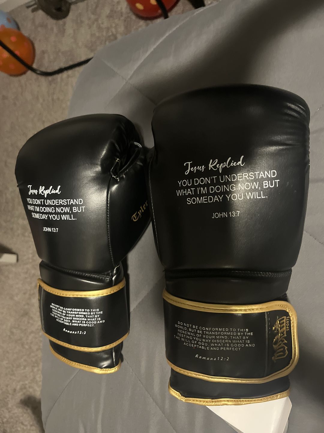 Customer photo review of Custom Black PU Leather Boxing Training Gloves  C12