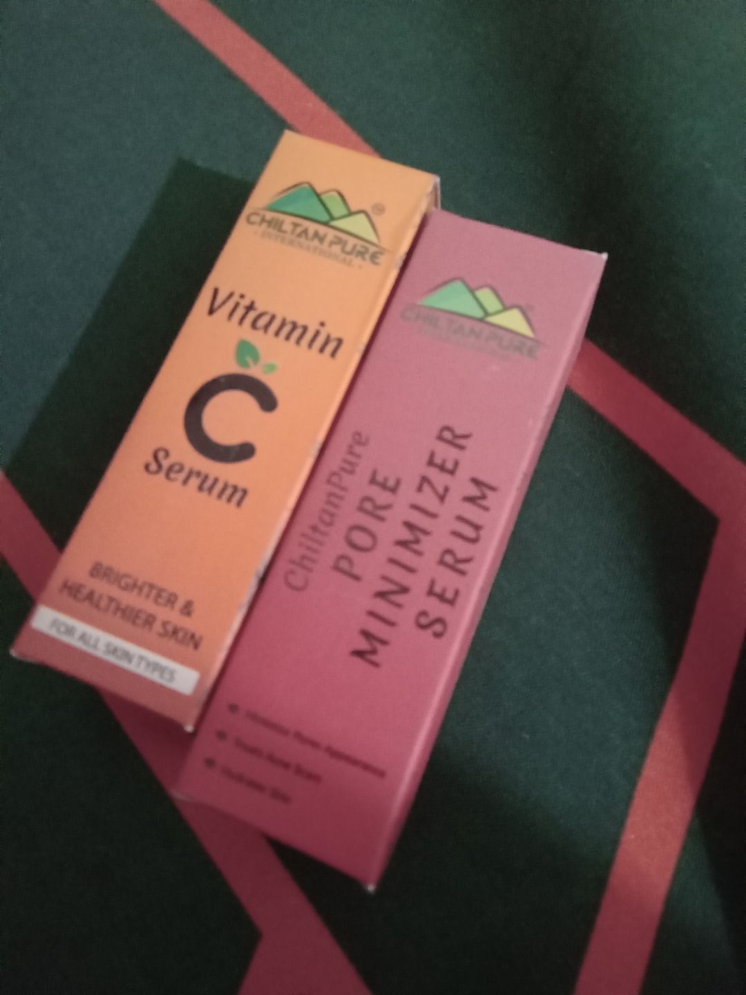 Customer photo review of Pore Minimizer Serum – Hydrate Skin, Anti – Ageing, Treat Acne Scars & Minimize Pores Appearance