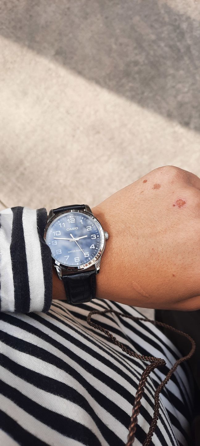 Customer photo review of Reloj Casio Análogo MTP-V001L-1BUDF Negro Correa de Cuero