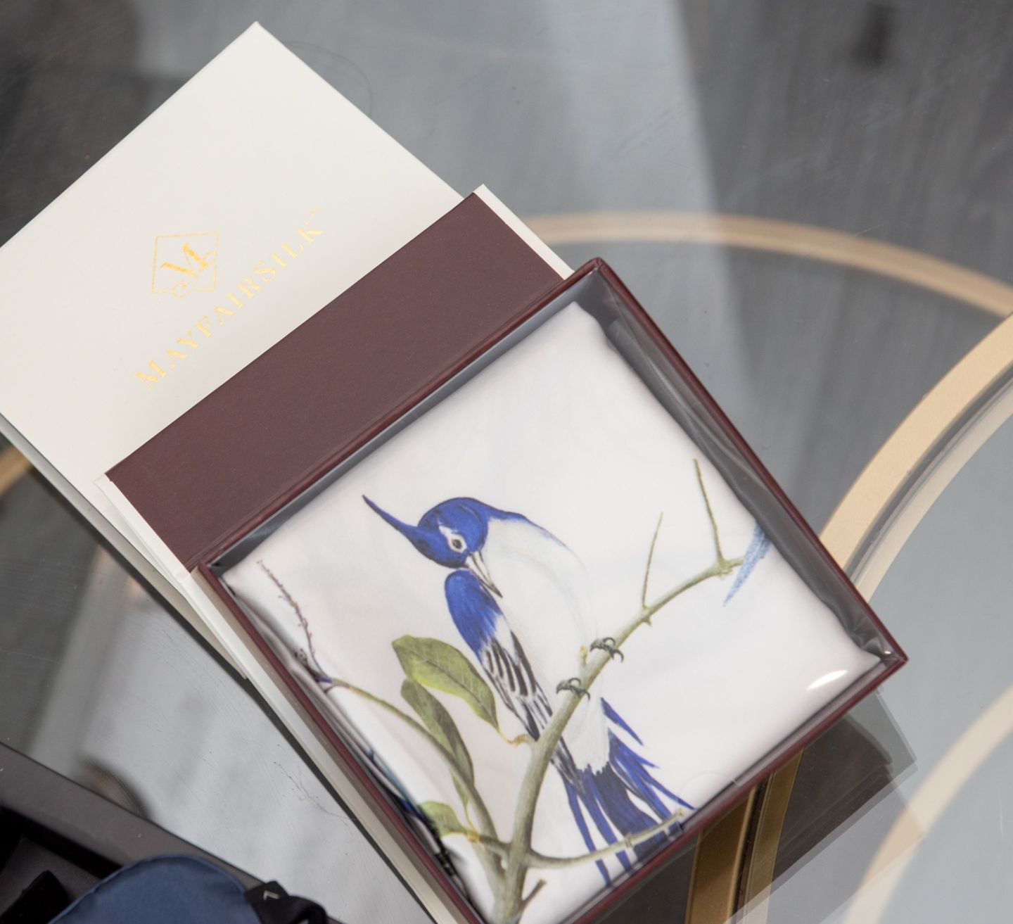 Customer photo review of Hummingbird Pure Silk Pillowcase
