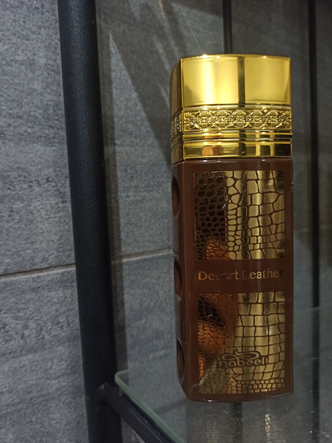 Customer photo review of NABEEL - DESERT LEATHER