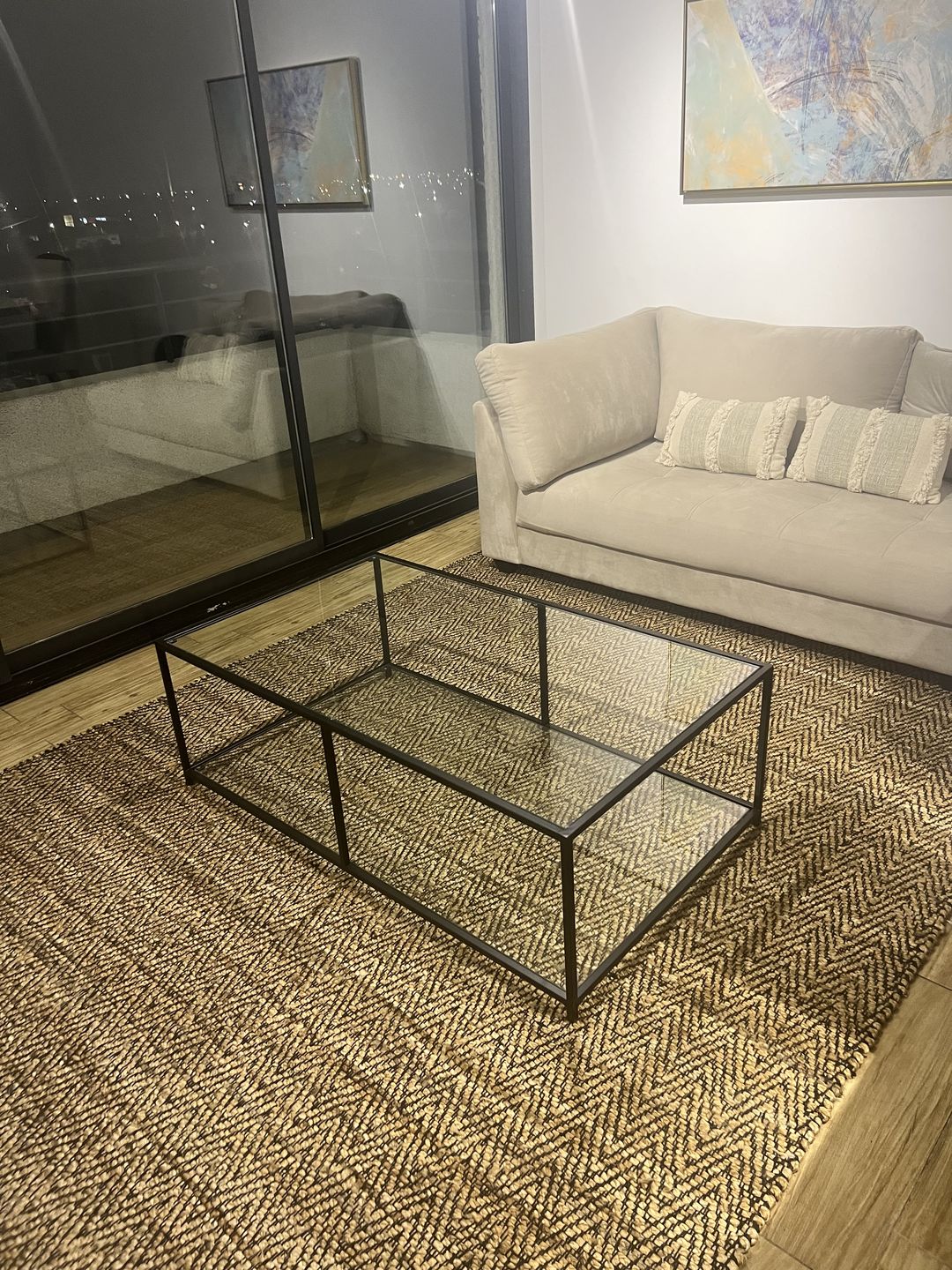 Customer photo review of Mesa de centro Rectangular 120 NEGRA dos niveles GLASS