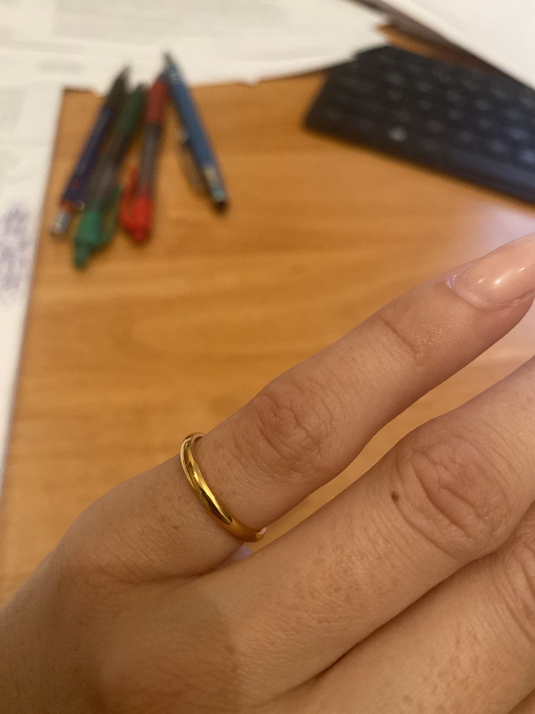 Customer photo review of Thin Lena Ring | 18K vergoldet