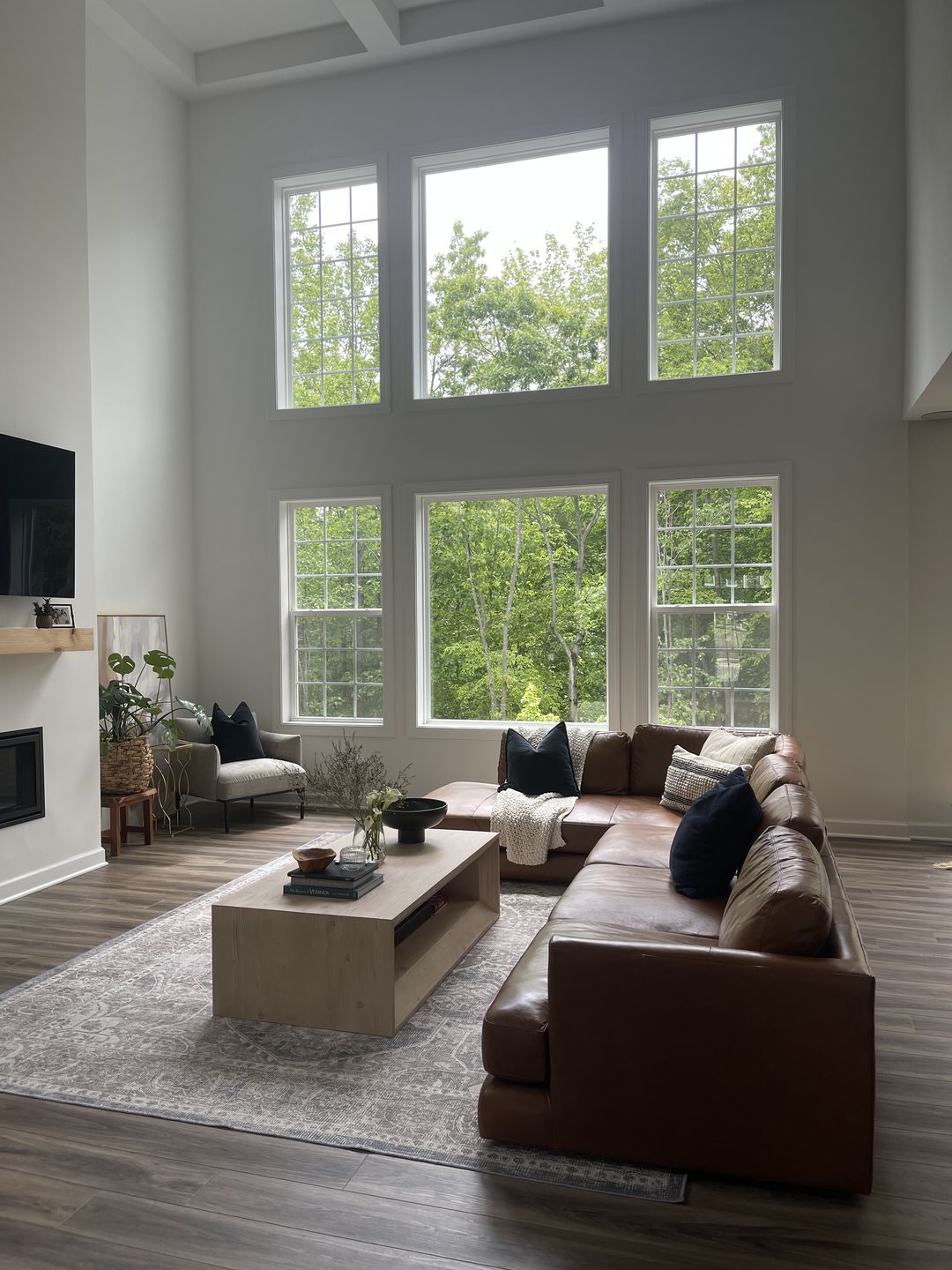 Customer photo review of Distressed Vintage Cezanne Rabbit Gray Inca Gold Area Rug