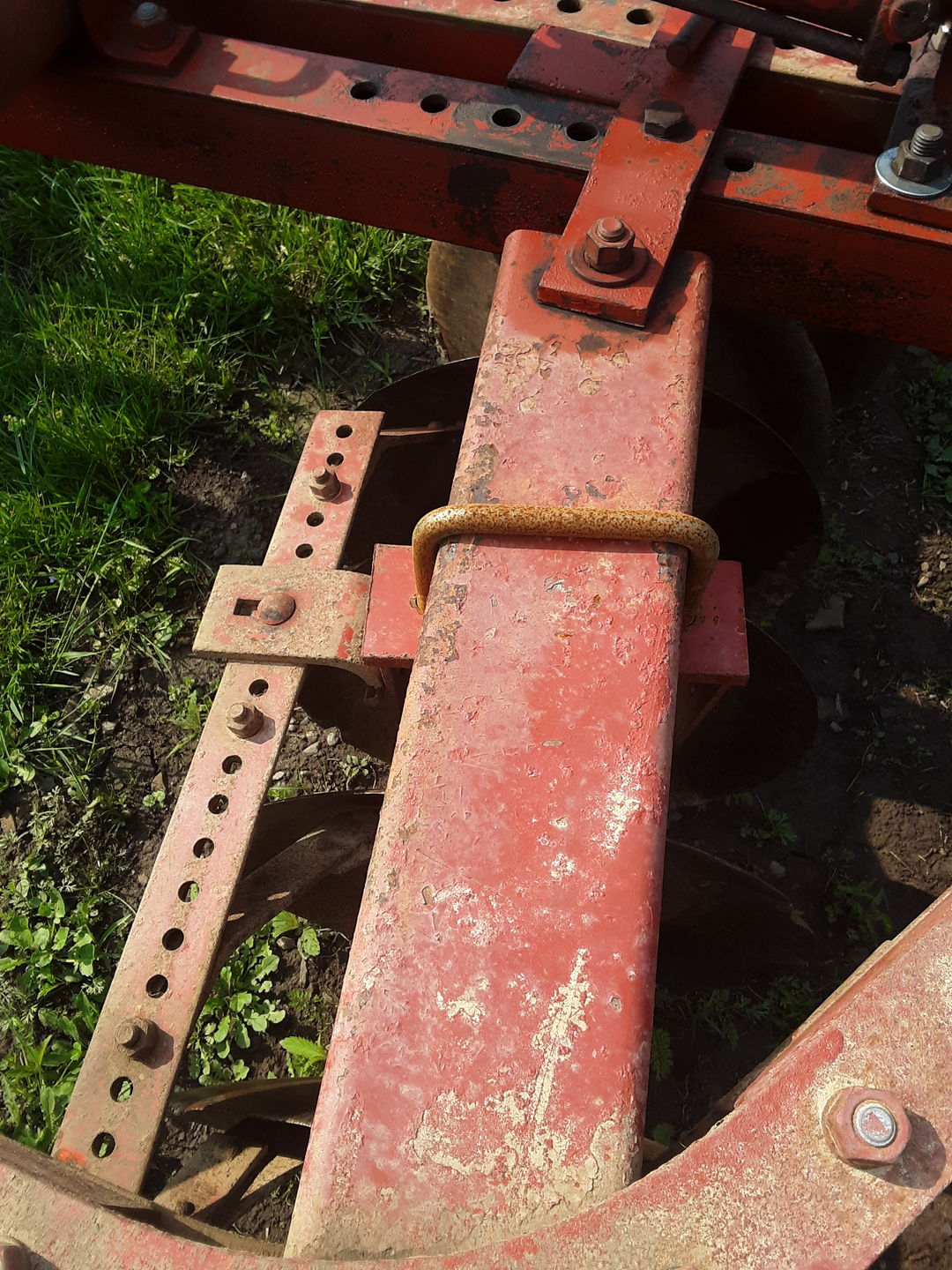 Customer photo review of 5/8 Inch Diameter U-Bolts - Square