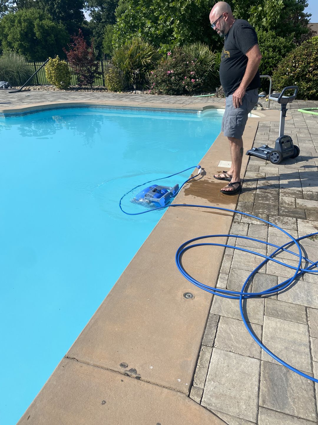 Customer photo review of Ships Next Day Maytronics Dolphin M400 Robotic Pool Cleaner