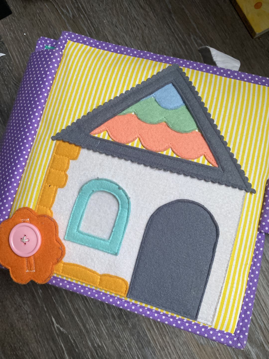 Customer photo review of Bestselling Creative Play Quiet Book