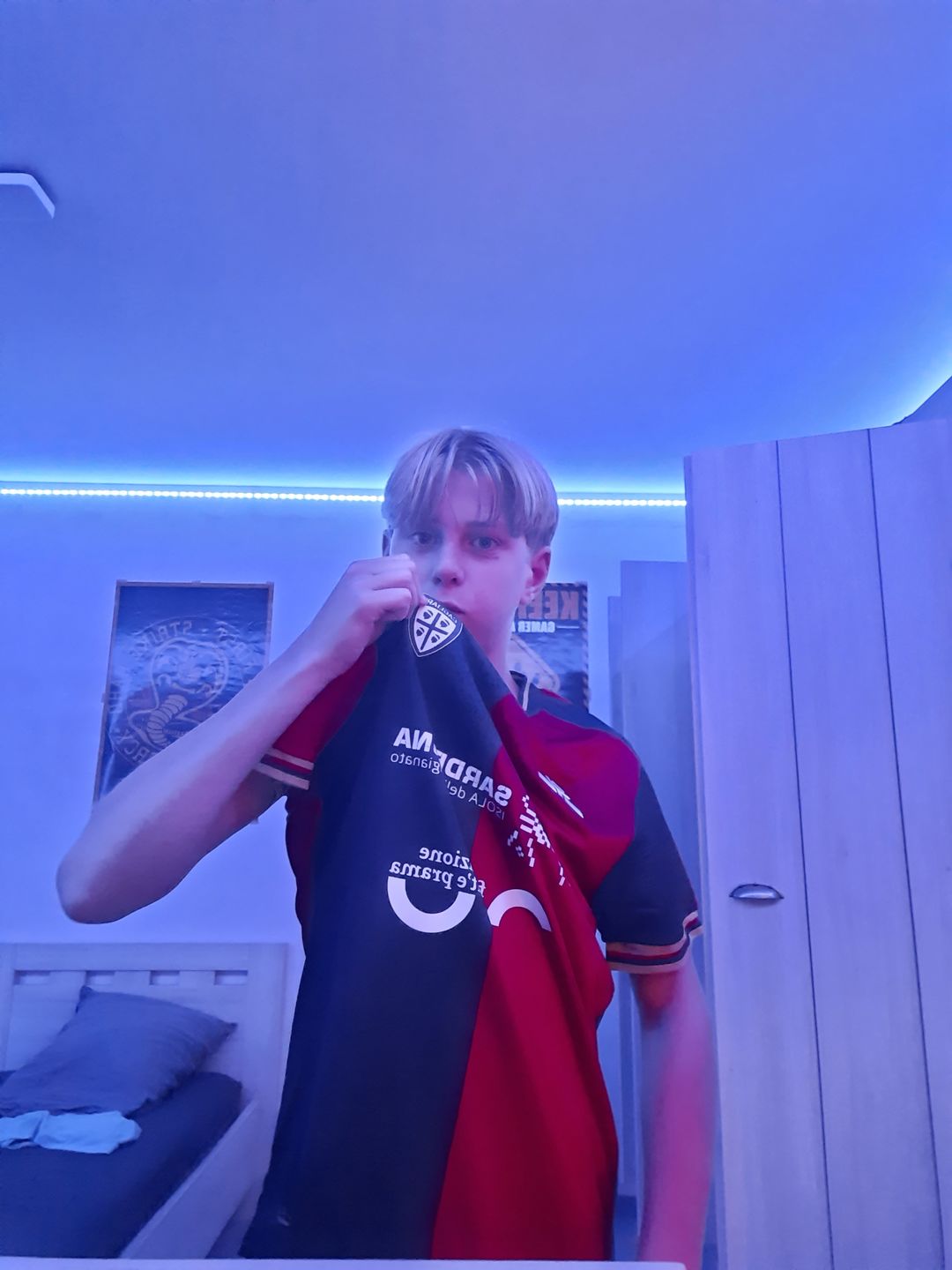 Customer photo review of Classic Voetbalshirt Mystery Box
