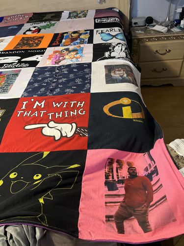 T-shirt quilt with anime, cartoons themes by Jose from FL