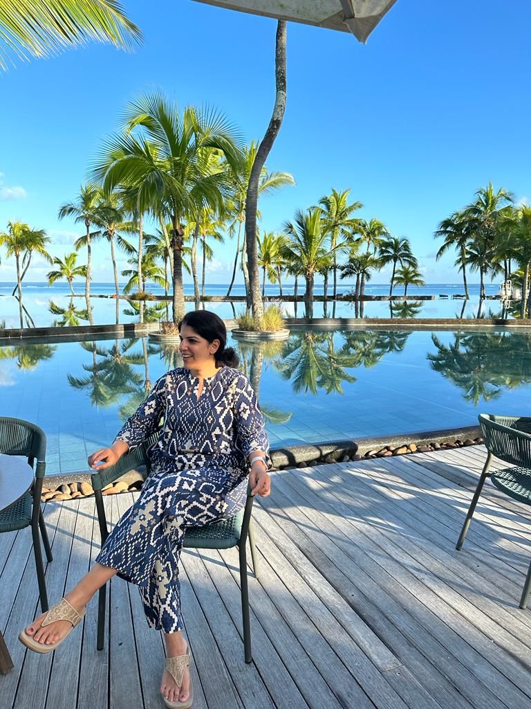 Customer photo review of Radha Tunic Set - Blue Matrix