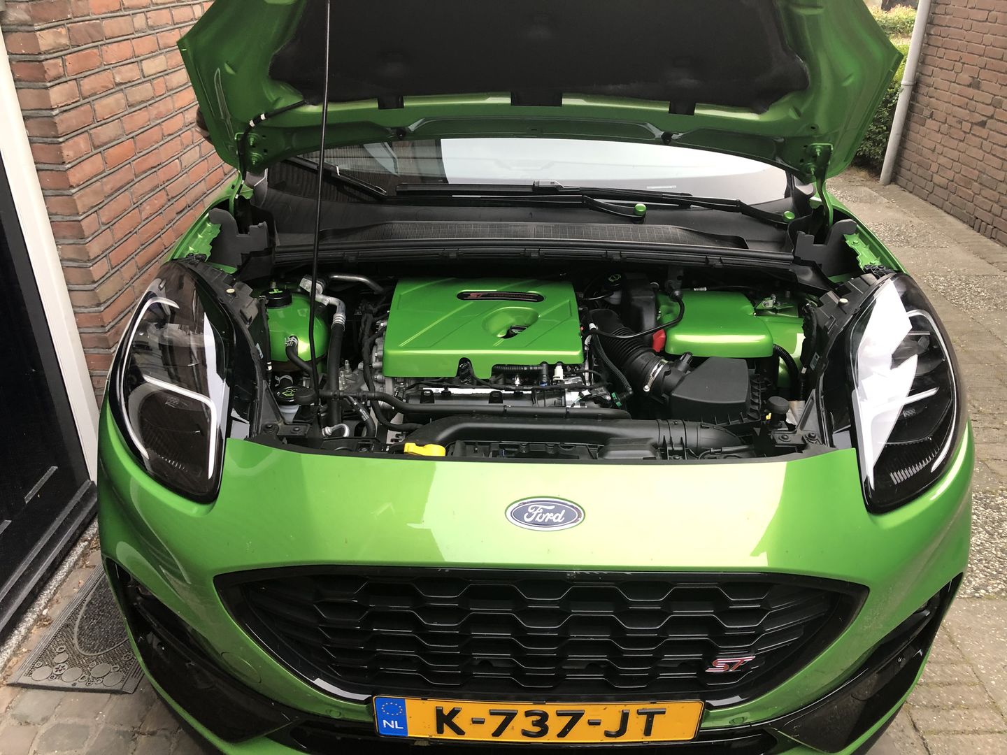Customer photo review of Washer Bottle Bung Mk8 Fiesta / Mk2 Puma - Various Finishes