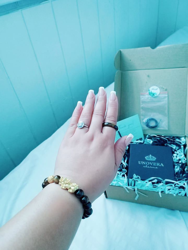 Customer photo review of Tigers Eye with 24K PiYao and Money Ball for Luck-Protection-Wealth