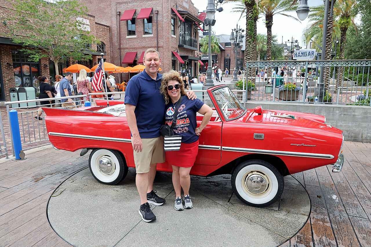 Customer photo review of Salute To All Nations Muppet Vision 3D Shirt