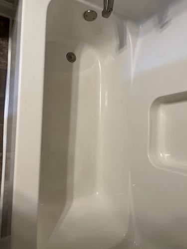 Ian K. review of Level 3 Tub Repair Kit: Floor Crack image 1 out of 1