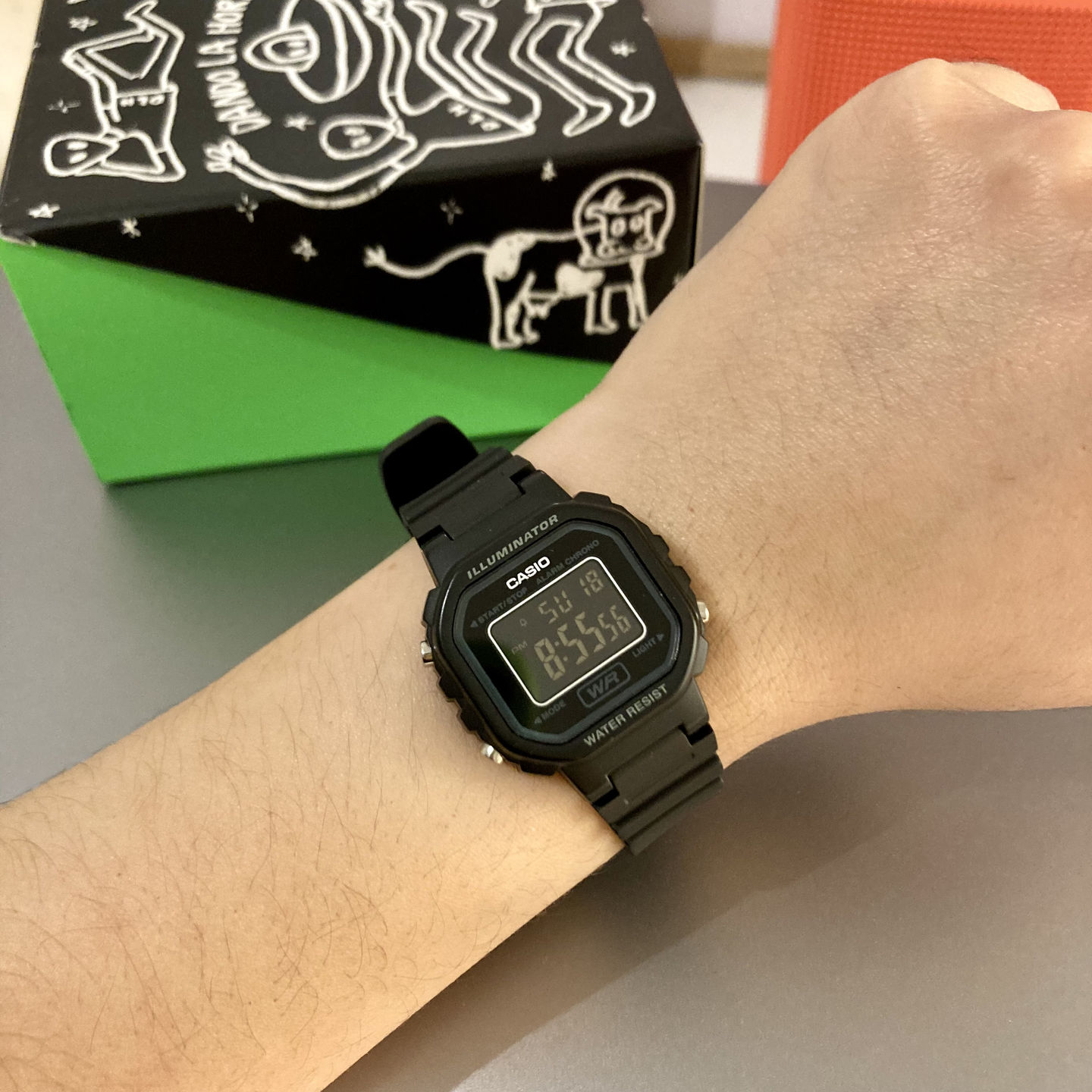 Customer photo review of Reloj Casio Vintage LA-20WH-1BDF Negro