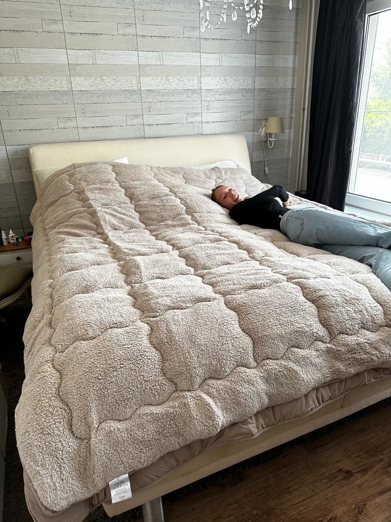 Customer photo review of Teddy™ Decke ohne Bettbezug Iced Coffee Taupe