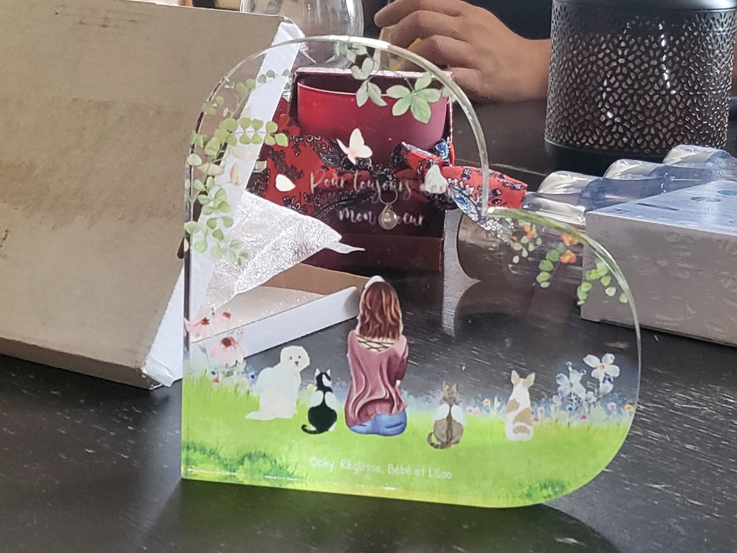 Customer photo review of Toujours à mes côtés - Cœur en verre personnalisé