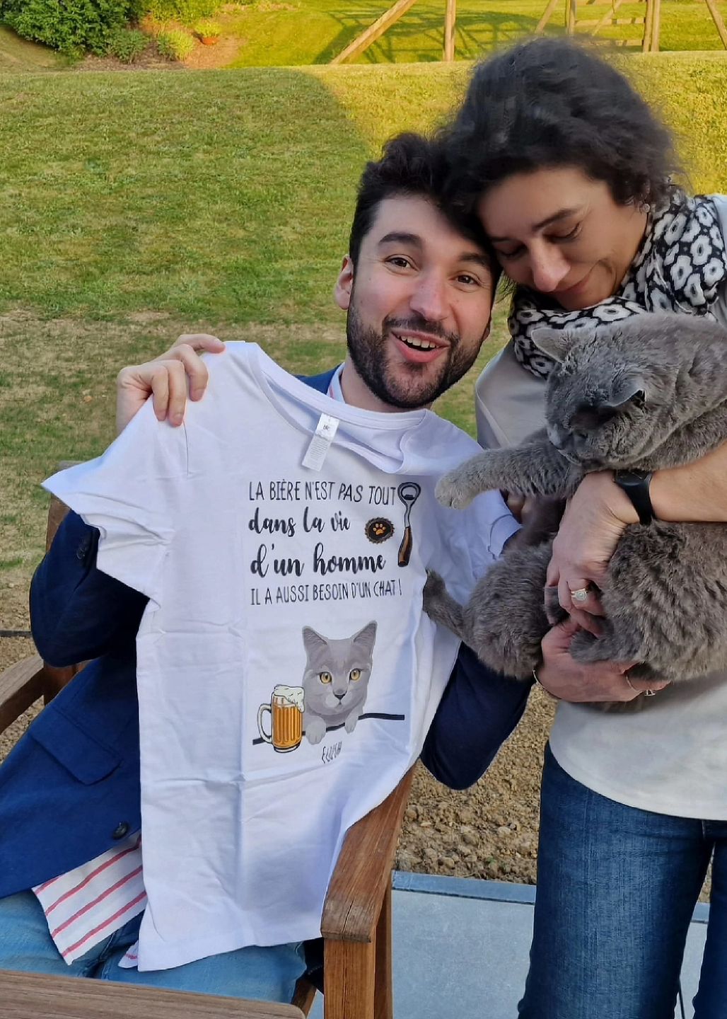 Customer photo review of Bière et Miaou - T-Shirt personnalisé