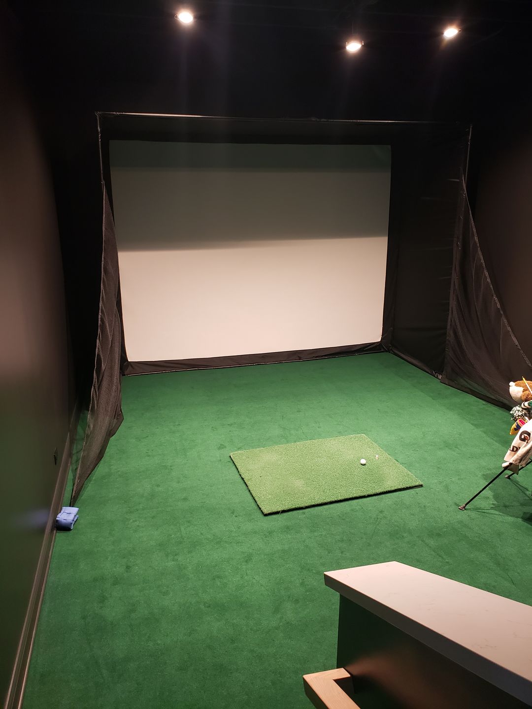 Customer photo review of PerfectBay™ Golf Simulator Screen Enclosure