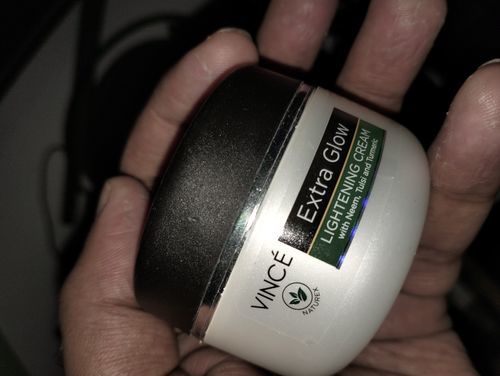 Customer photo review of Extra Glow Lightening Cream