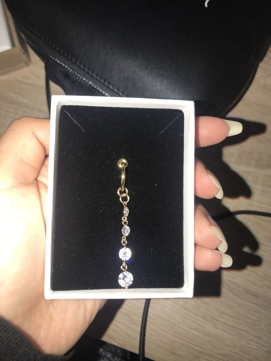 Customer photo review of Faux piercing Ariel
