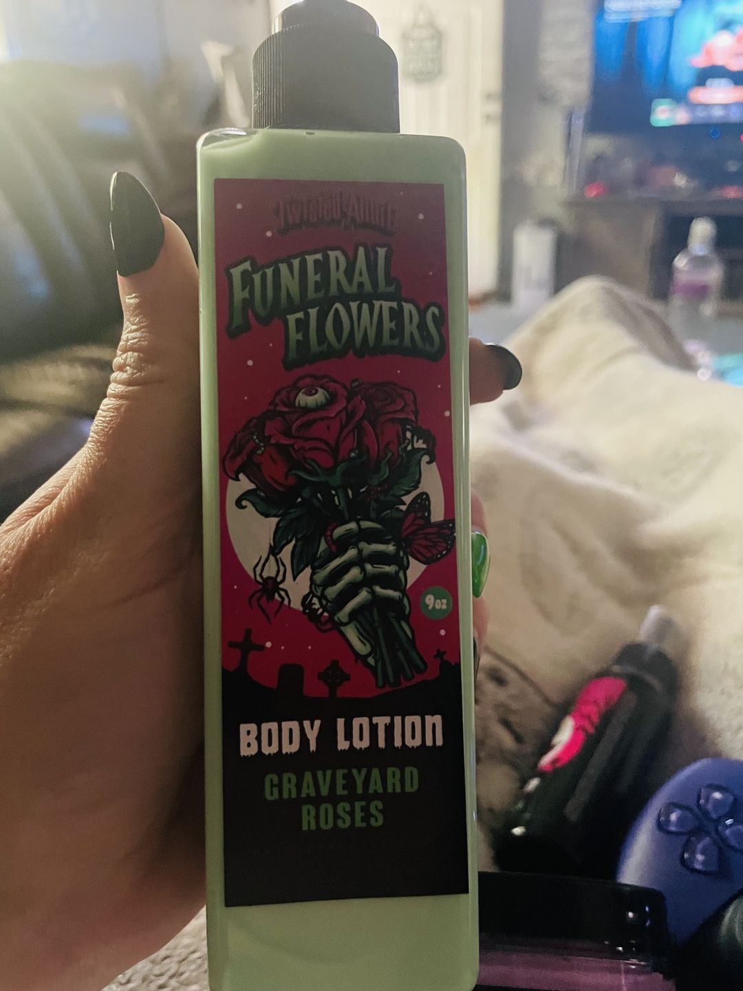 Customer photo review of Funeral Flowers body lotion (Graveyard Roses)
