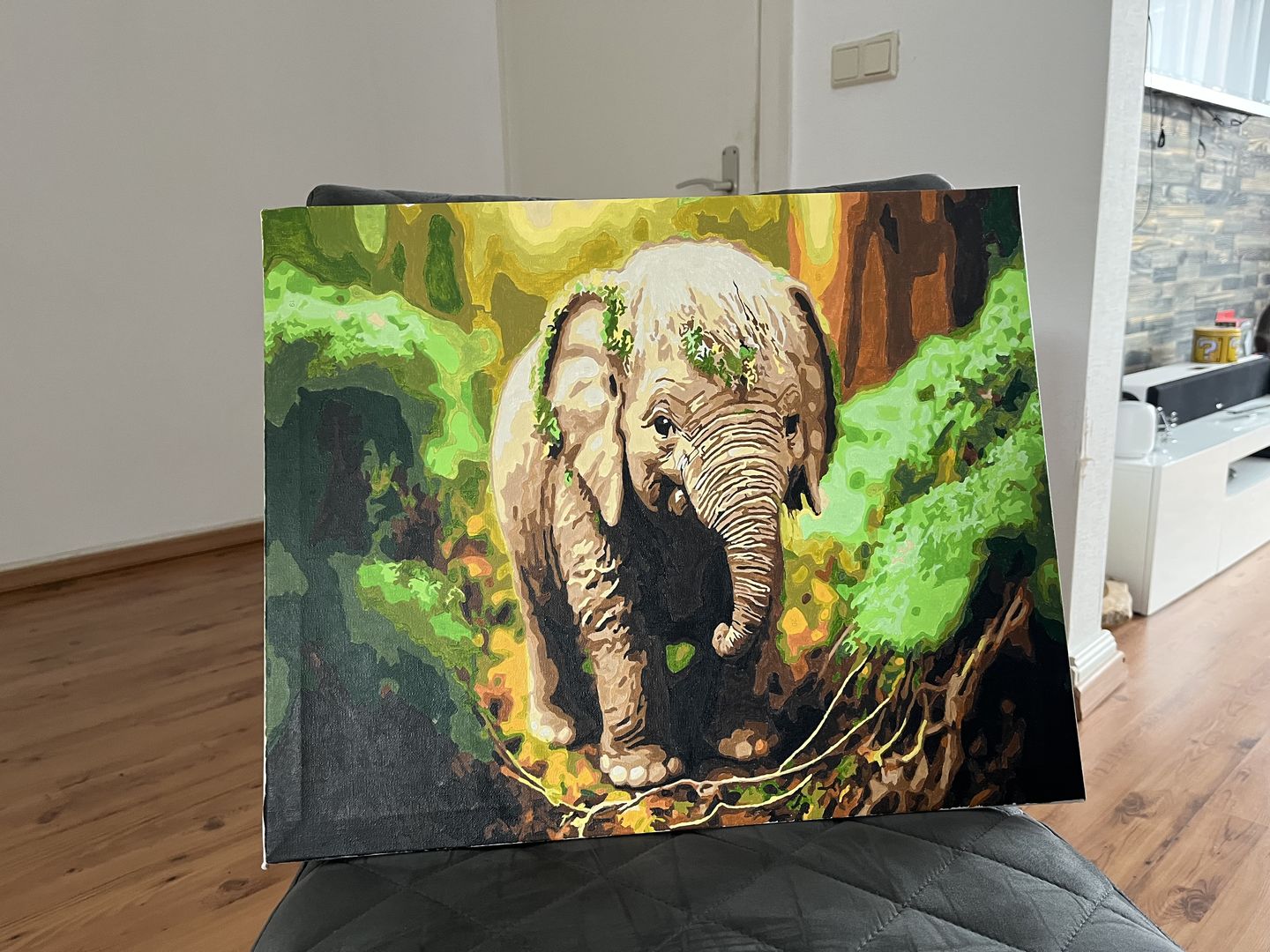 Customer photo review of Malen nach Zahlen - Kleiner Elefant im Wald